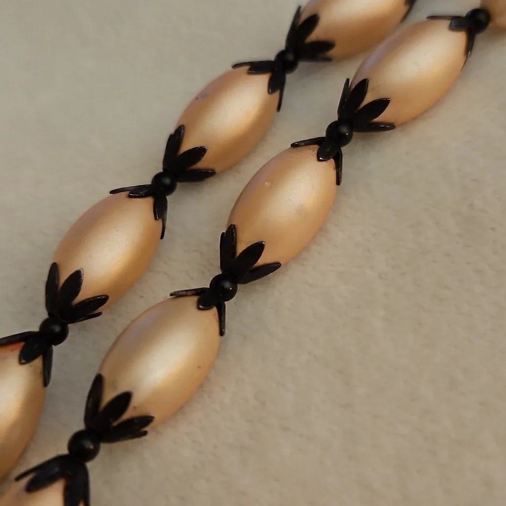 Vintage MCM Black and Light Pink Acrylic Beaded Necklace